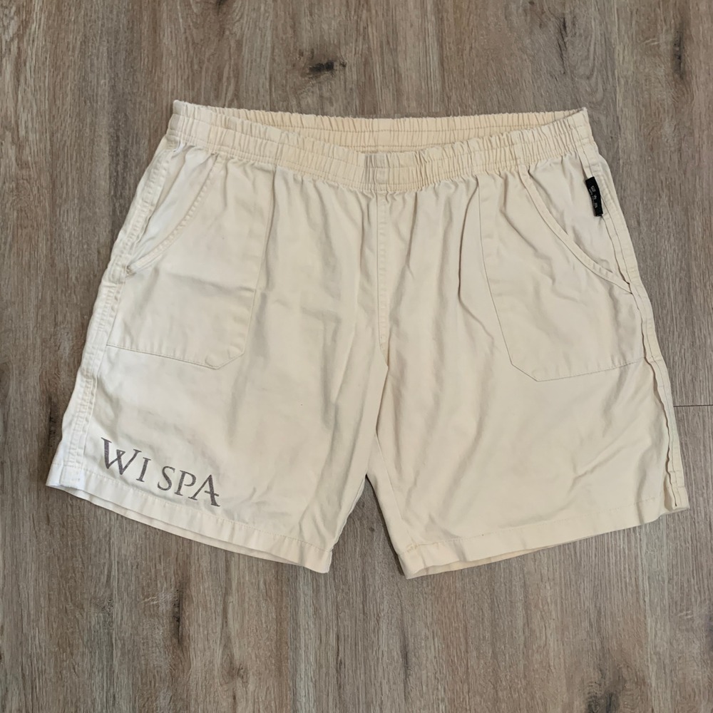 Wi Spa cotton lounge shorts w/ elastic waistband, pockets in cream - size medium